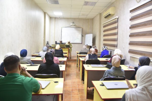 كيفية ترتيب البحث العلمي حسب دليل المؤلفين في المجلات العلمية ورشة ينظمها قسم علوم الكيمياء.2