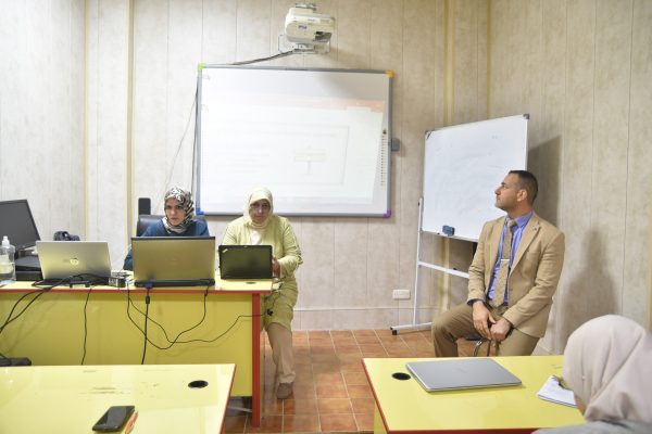 كيفية ترتيب البحث العلمي حسب دليل المؤلفين في المجلات العلمية ورشة ينظمها قسم علوم الكيمياء.3