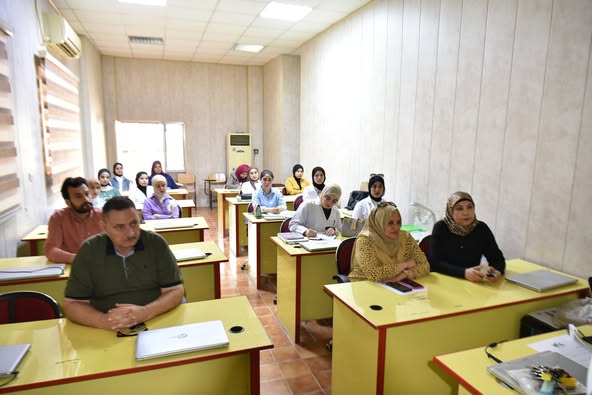 ورشة عمل عن الجرائم الإلكترونية والمخدرات الرقمية2