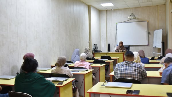 بهدف تعزيز الوعي الرقمي التعليم المستمر يقيم ورشة عن الابتزاز الإلكتروني 1