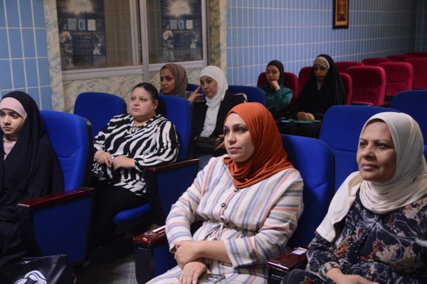 دورة تدريبية عن تلوث البيئة تقيمها وحدة التعليم المستمر2
