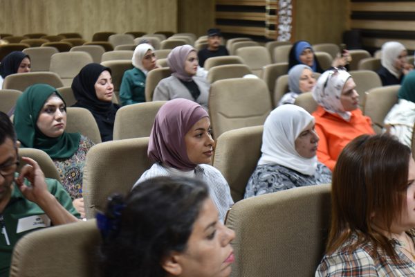 كلية علوم بنات تنظم اجتماعاً تعريفياً حول آلية تطبيق الضمان الصحي1