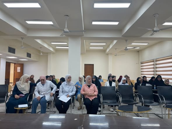 قسم علوم الحياة يقيم ورشة عمل عن الحد من التنمر1